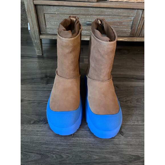 Ugg Classic Short Weather Hybrid size 10 - Picture 2 of 7